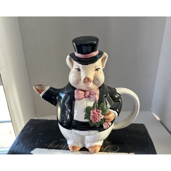 Vintage Gift Gallery Dapper Pig Tea Pot 8 inch by 8.5 inch Easter Spring - Picture 1 of 9